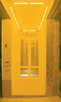 Gunda Forster, 5 PASSAGES, fluorescent lamps, Sophie-Gips-Höfe, Berlin | permanent piece since 1997_5